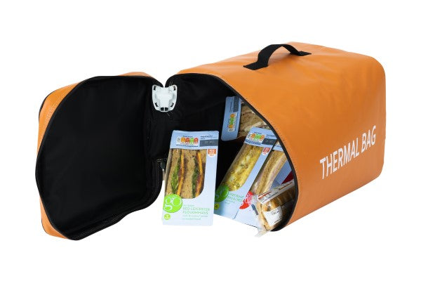 easyJet turn to Versapak for urgent In-Flight Insulated Food Carriers