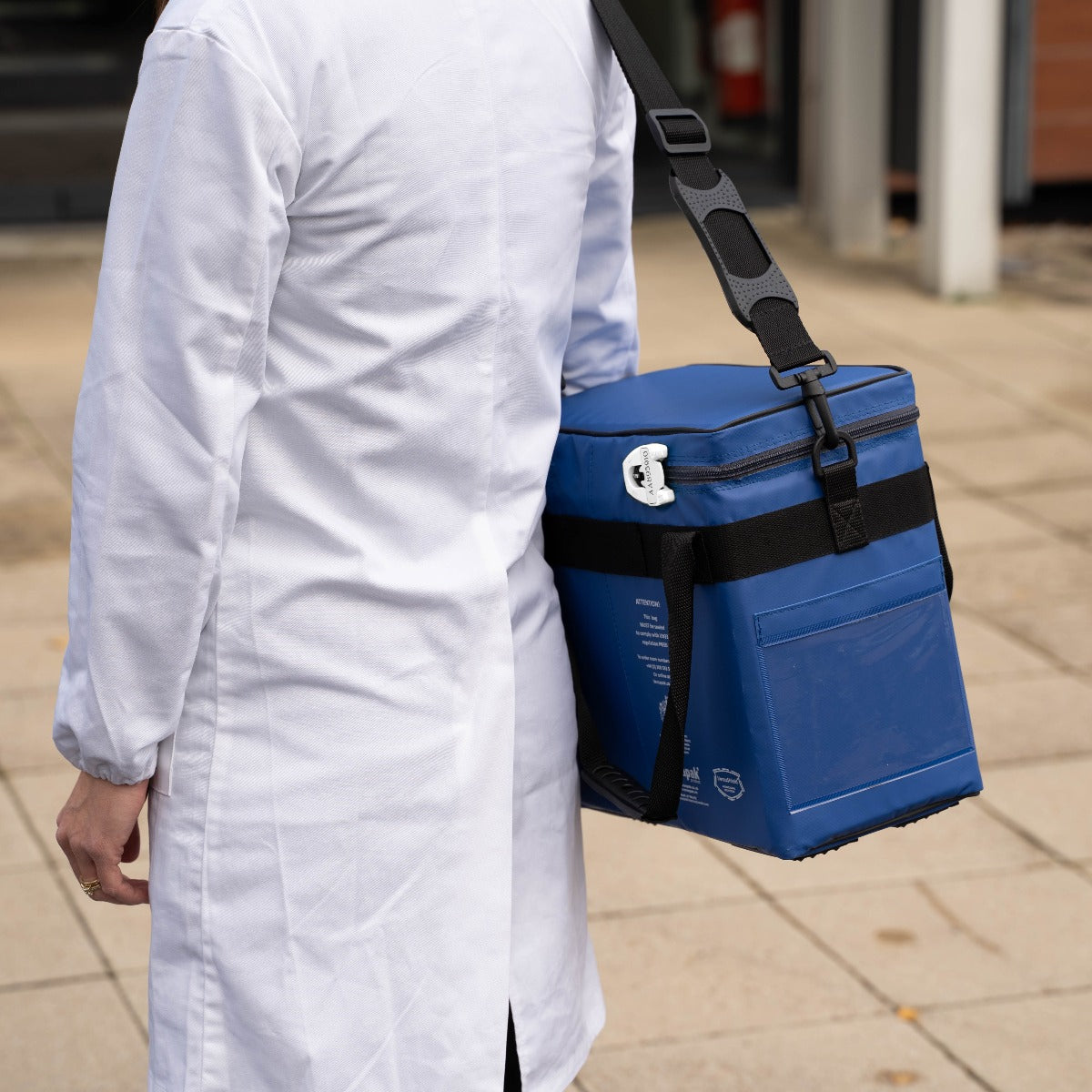 Versapak Shoulder Strap for Versapak PYTB Medical Bags in Action